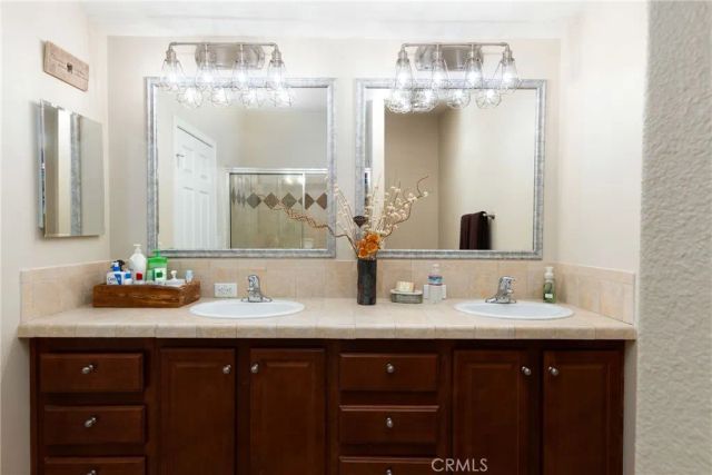 5550 Las Tablas Bay, Paso Robles, CA 93446