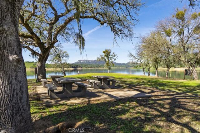 5550 Las Tablas Bay, Paso Robles, CA 93446