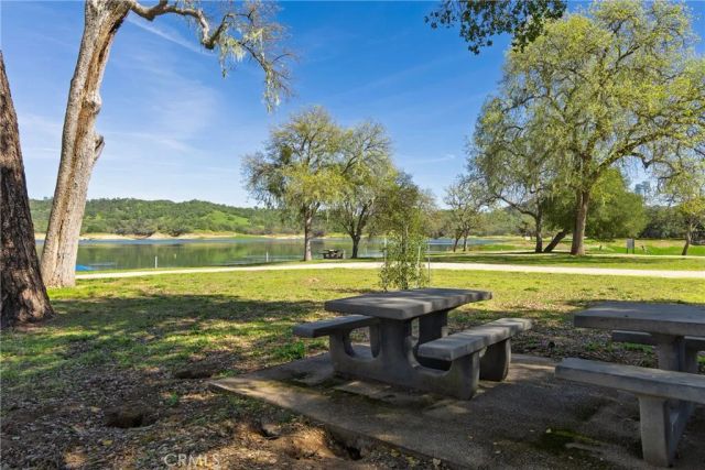 5550 Las Tablas Bay, Paso Robles, CA 93446