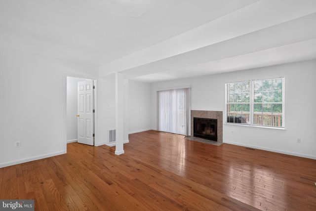 19606 WHITE SADDLE DR, Germantown, MD 20874