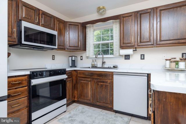 20 TURNINGLEAF CT, Dover, DE 19904