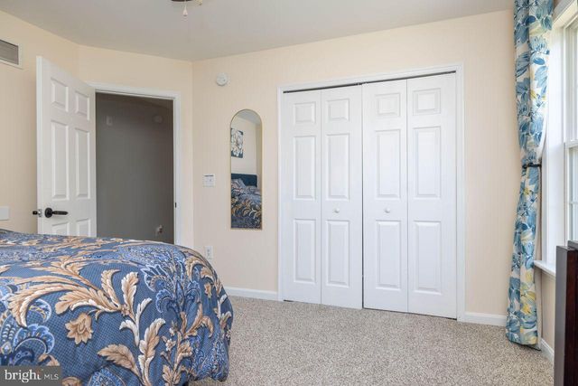 20 TURNINGLEAF CT, Dover, DE 19904