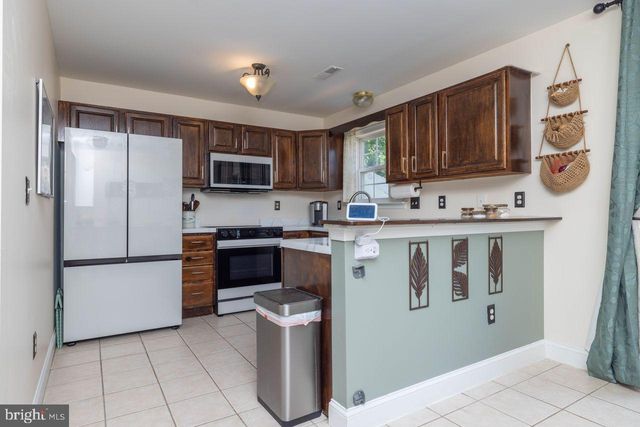 20 TURNINGLEAF CT, Dover, DE 19904