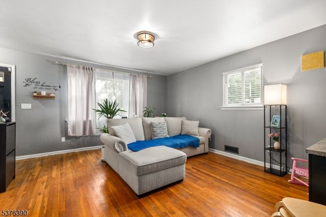 401 White St, City Of Orange Twp., NJ 07050