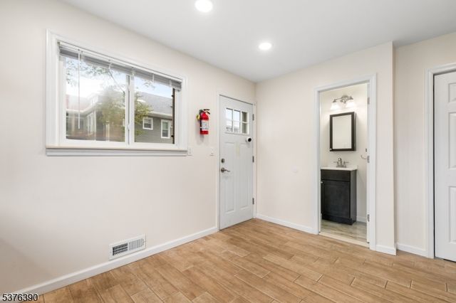 401 White St, City Of Orange Twp., NJ 07050