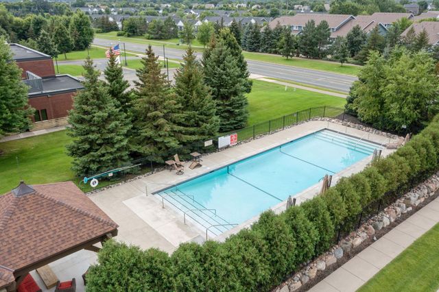 17395 70th Avenue N, Maple Grove, MN 55311