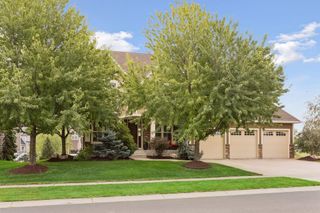 17395 70th Avenue N, Maple Grove, MN 55311
