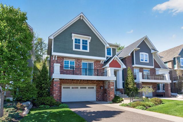 359 Pleasant Avenue, Saint Paul, MN 55102