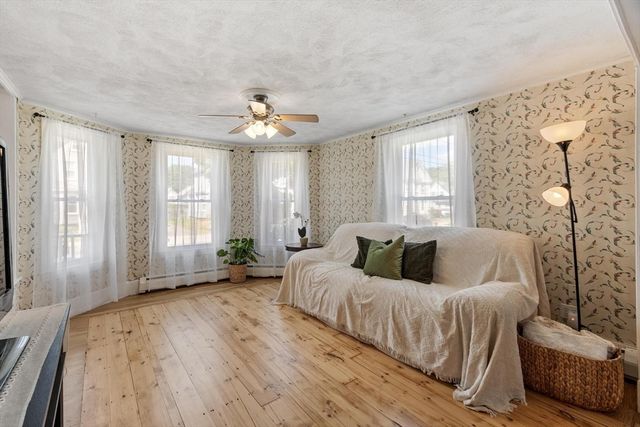 20 Conomo Ave, Lynn, MA 01904
