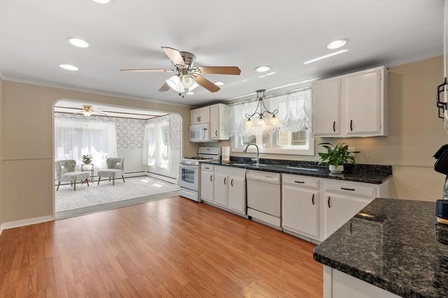 20 Conomo Ave, Lynn, MA 01904