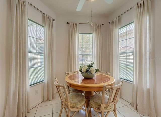 3022 COTTAGE GROVE COURT 1807, Orlando, FL 32822