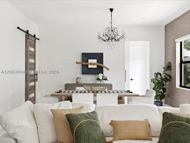 15603 NW 88th Ave, Miami Lakes, FL 33018