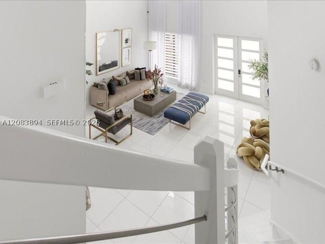 15603 NW 88th Ave, Miami Lakes, FL 33018