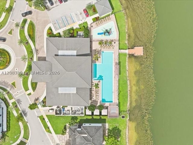 15603 NW 88th Ave, Miami Lakes, FL 33018