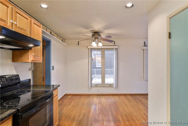 2725 Hillview Drive, New Albany, IN 47150