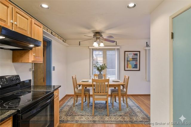 2725 Hillview Drive, New Albany, IN 47150