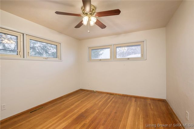 2725 Hillview Drive, New Albany, IN 47150