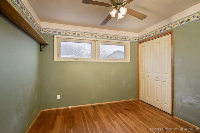 2725 Hillview Drive, New Albany, IN 47150