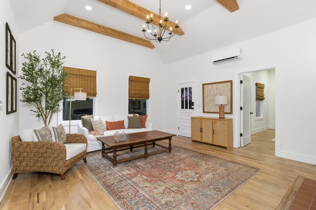 926 Washington Avenue, West Plains, MO 65775