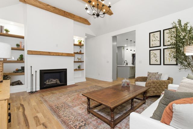 926 Washington Avenue, West Plains, MO 65775