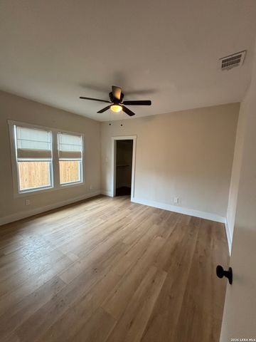 204 Gorman, San Antonio, TX 78202