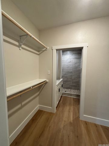 204 Gorman, San Antonio, TX 78202