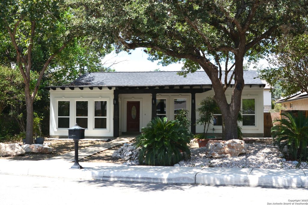 12611 Sandtrap Street, San Antonio, TX 78217