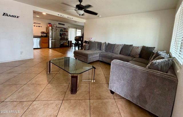 3612 W PALMAIRE Avenue, Phoenix, AZ 85051