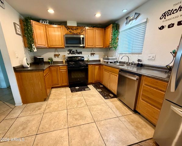 3612 W PALMAIRE Avenue, Phoenix, AZ 85051