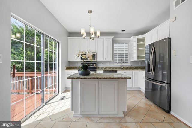 8612 CASTLEBAR WAY, Montgomery Village, MD 20886