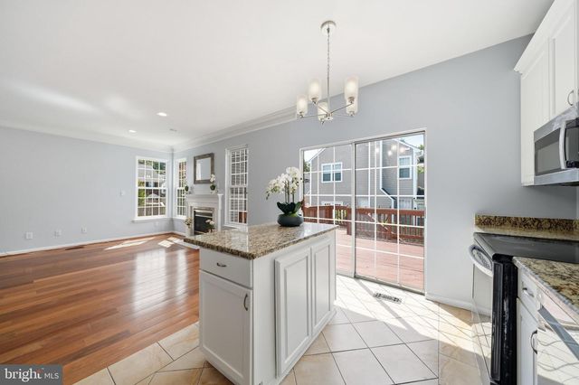8612 CASTLEBAR WAY, Montgomery Village, MD 20886