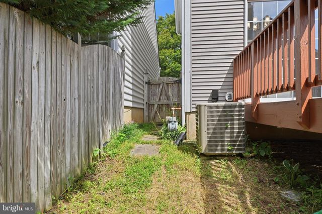 8612 CASTLEBAR WAY, Montgomery Village, MD 20886