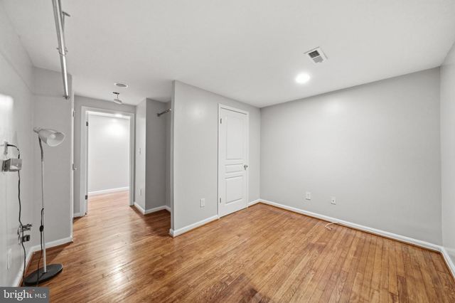 8612 CASTLEBAR WAY, Montgomery Village, MD 20886