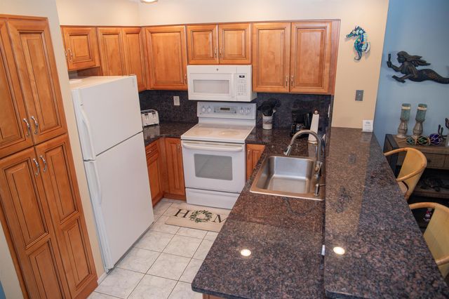 17 Village Del Prado Cir, St Augustine, FL 32080