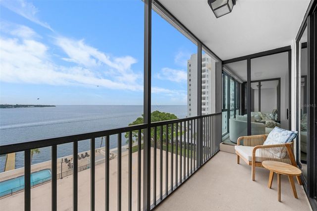 7100 SUNSHINE SKYWAY LANE S 701, St Petersburg, FL 33711