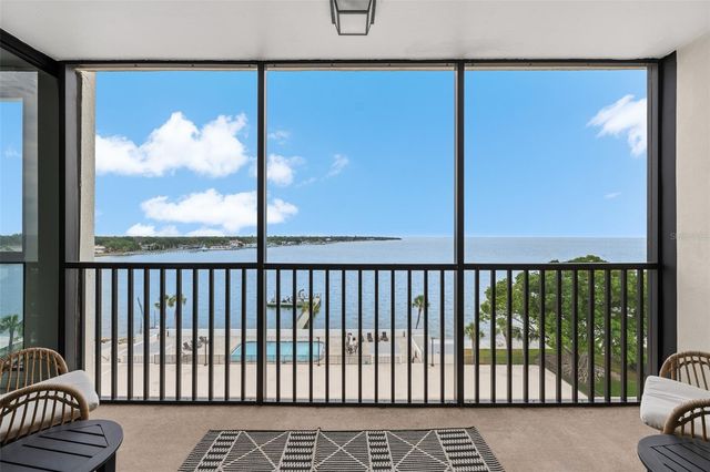 7100 SUNSHINE SKYWAY LANE S 701, St Petersburg, FL 33711