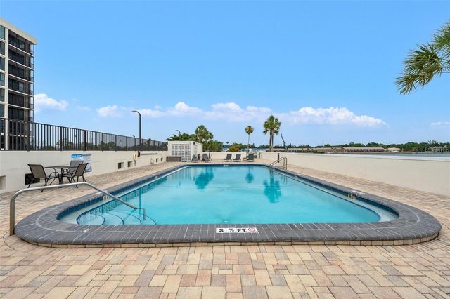 7100 SUNSHINE SKYWAY LANE S 701, St Petersburg, FL 33711