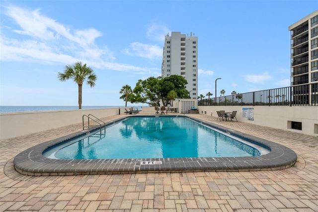 7100 SUNSHINE SKYWAY LANE S 701, St Petersburg, FL 33711