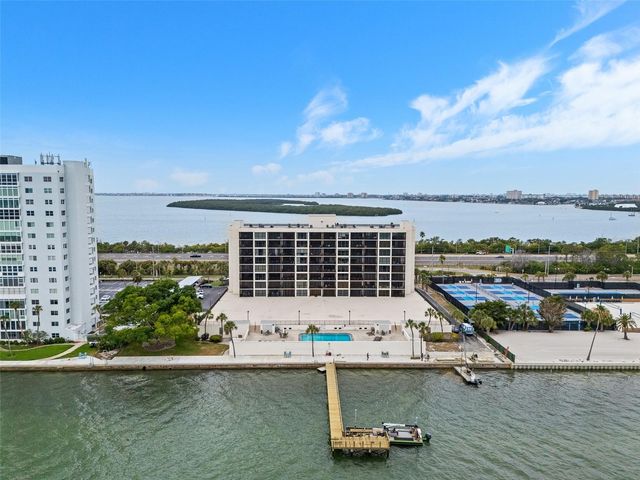 7100 SUNSHINE SKYWAY LANE S 701, St Petersburg, FL 33711