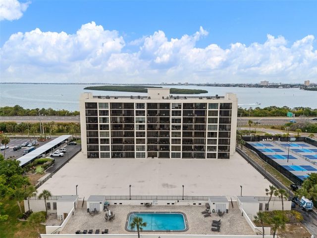 7100 SUNSHINE SKYWAY LANE S 701, St Petersburg, FL 33711