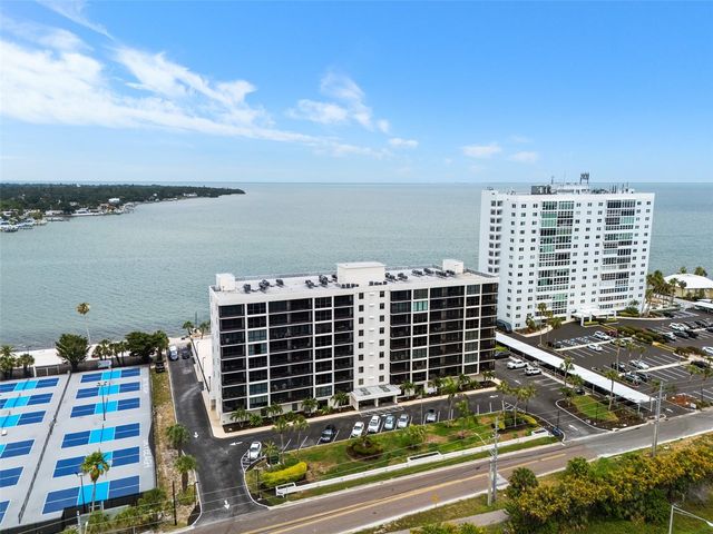 7100 SUNSHINE SKYWAY LANE S 701, St Petersburg, FL 33711
