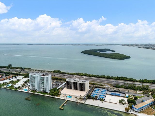 7100 SUNSHINE SKYWAY LANE S 701, St Petersburg, FL 33711