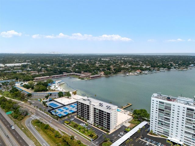 7100 SUNSHINE SKYWAY LANE S 701, St Petersburg, FL 33711