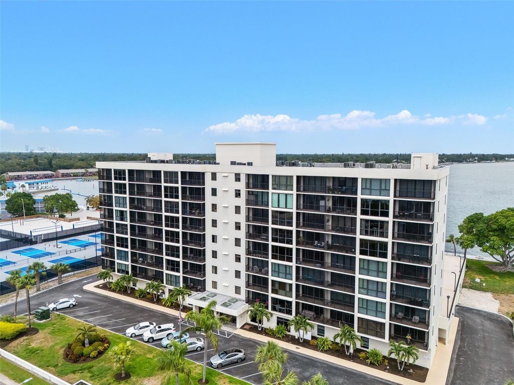 7100 SUNSHINE SKYWAY LANE S 701, St Petersburg, FL 33711