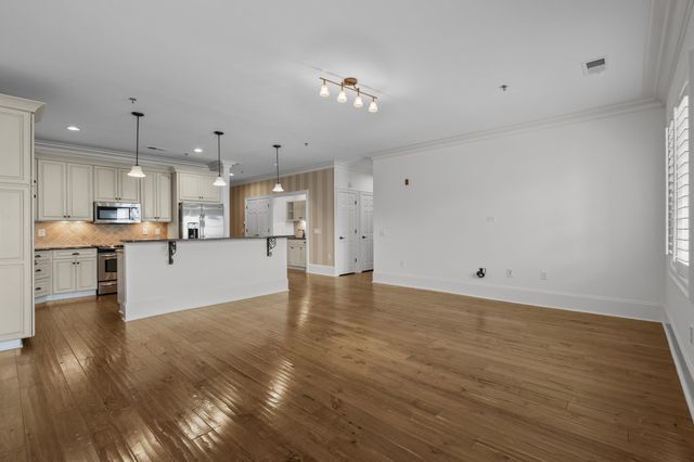 815 Front St Unit 2I, Georgetown, SC 29440