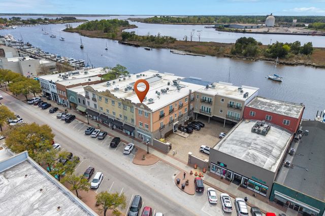 815 Front St Unit 2I, Georgetown, SC 29440