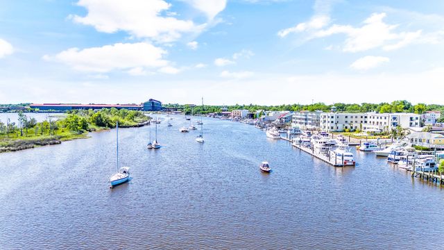 815 Front St Unit 2I, Georgetown, SC 29440