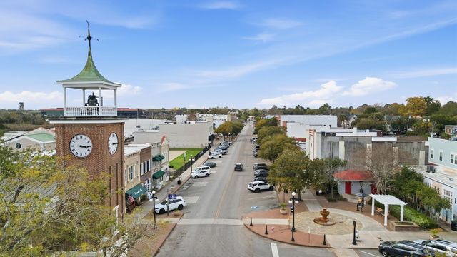 815 Front St Unit 2I, Georgetown, SC 29440