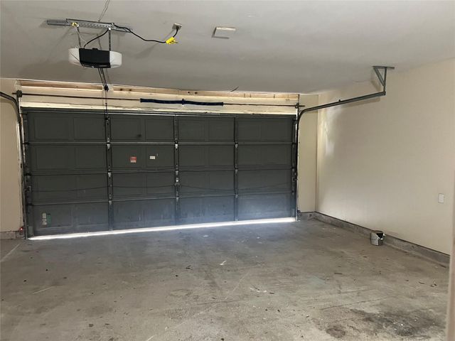 12935 Knotty Glen Lane, Houston, TX 77072