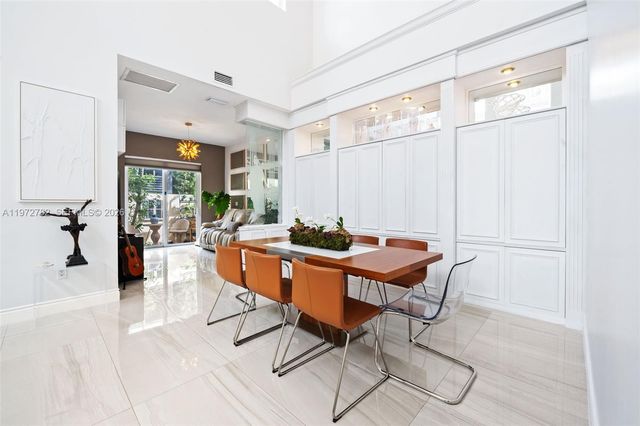 20815 NE 37th Ct, Aventura, FL 33180